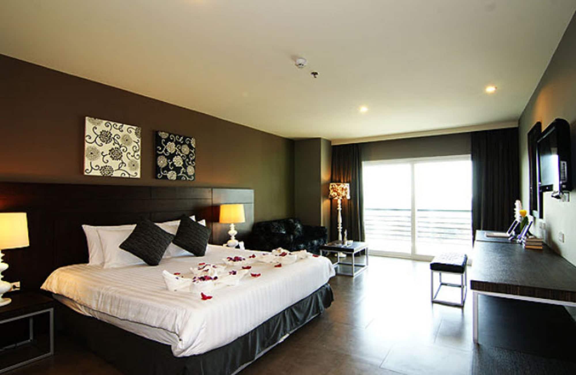 Sea Me Spring Tree Hotel (Adults Only) Pattaya Eksteriør bilde