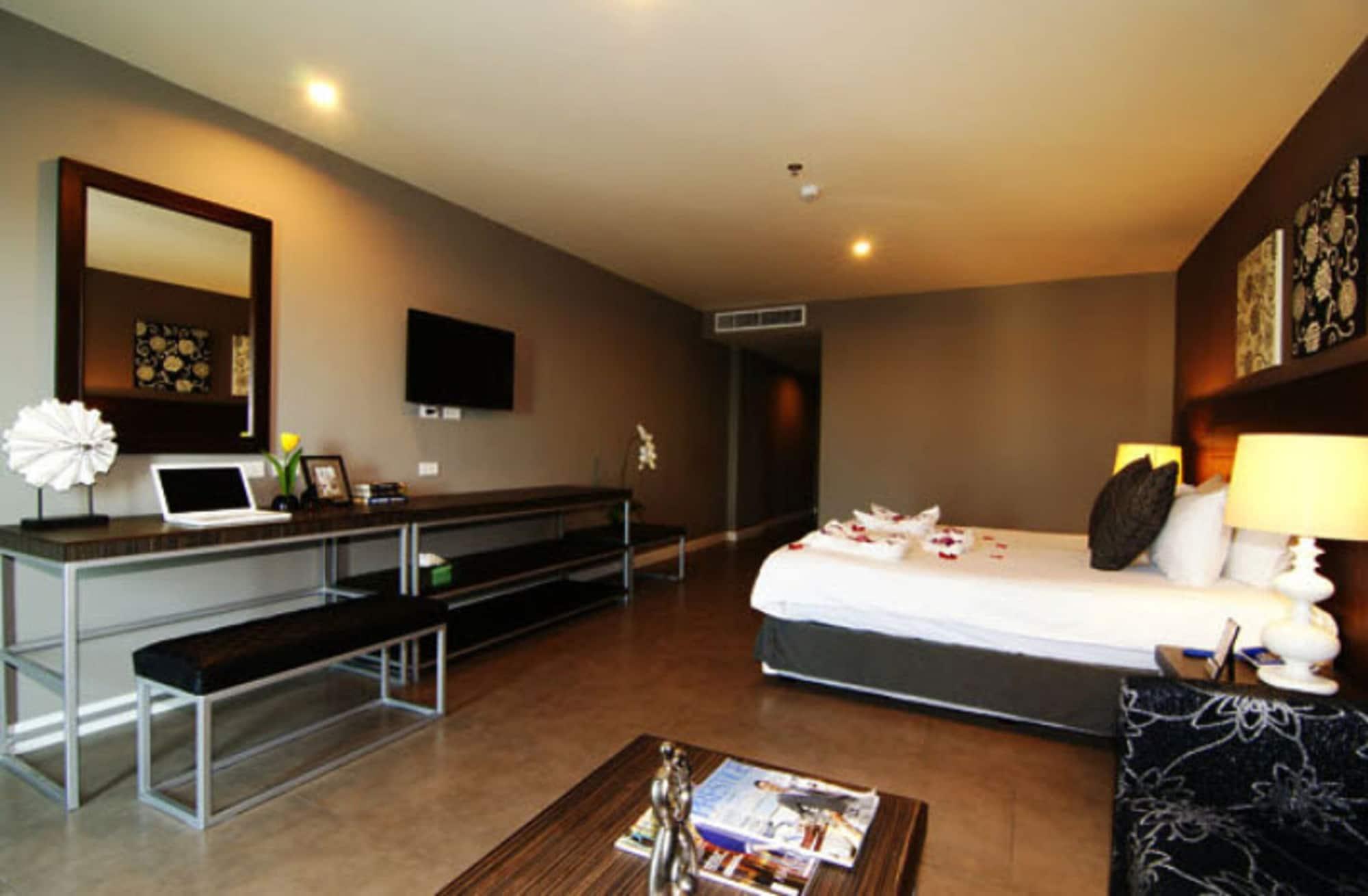 Sea Me Spring Tree Hotel (Adults Only) Pattaya Eksteriør bilde