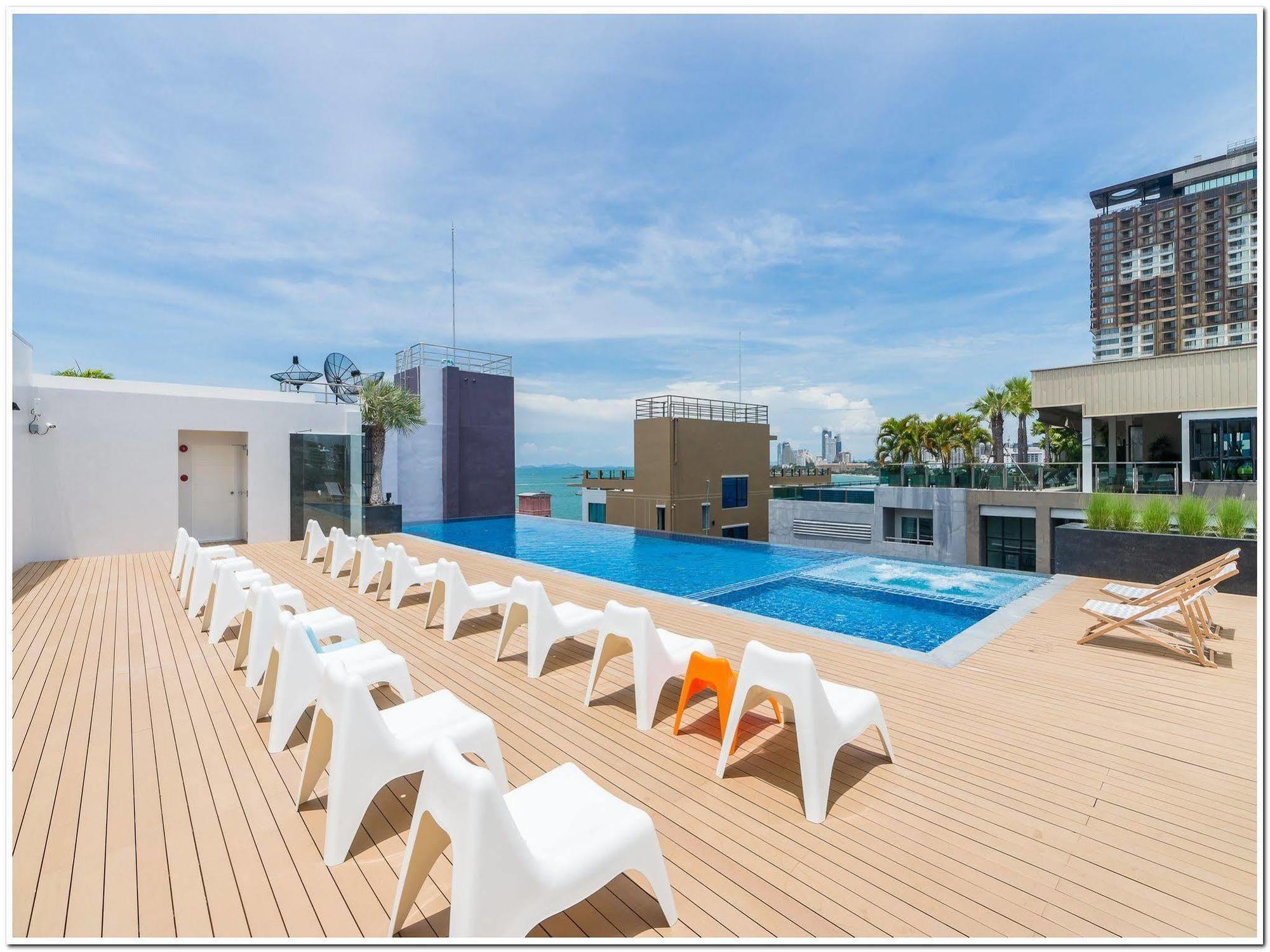 Sea Me Spring Tree Hotel (Adults Only) Pattaya Eksteriør bilde