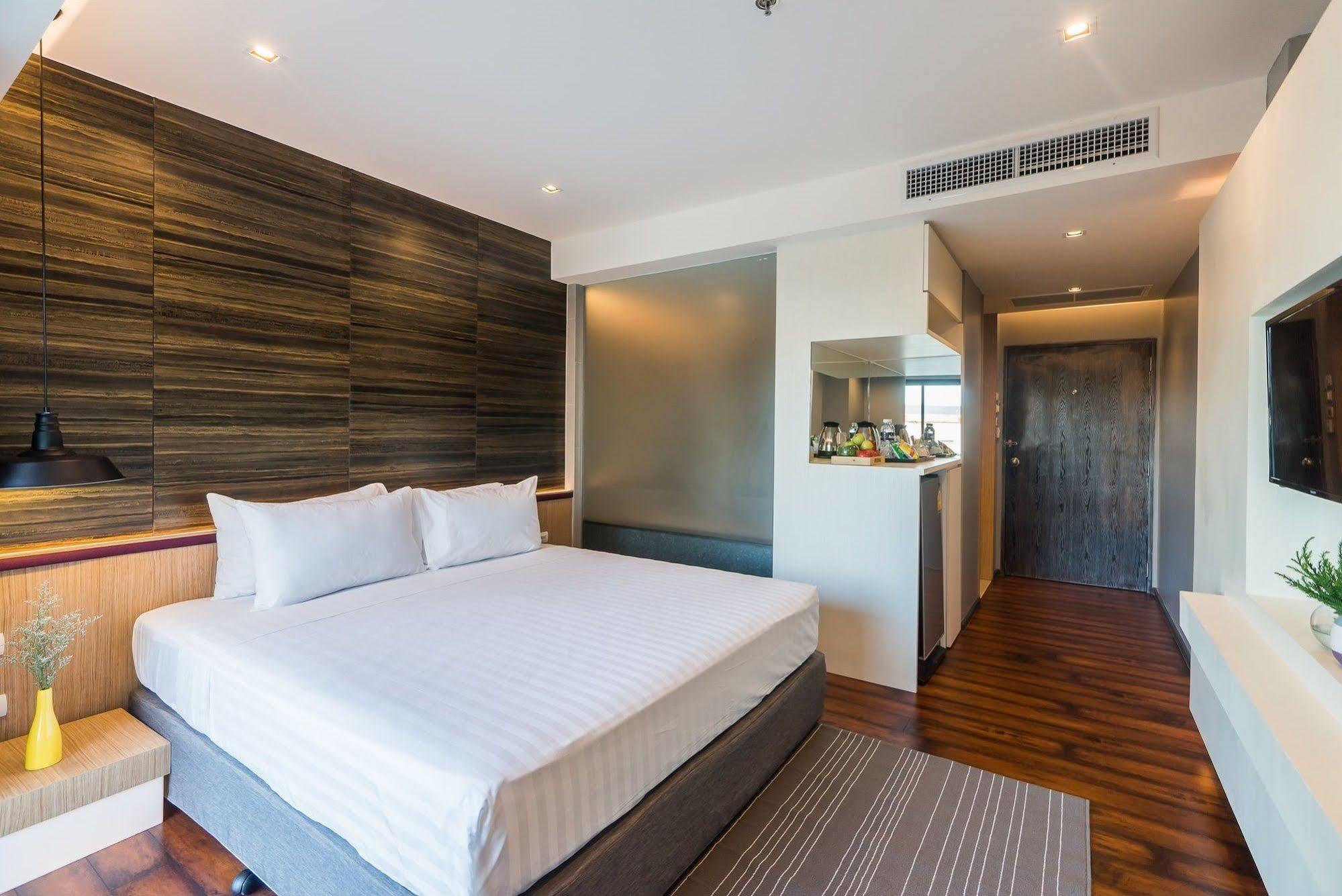 Sea Me Spring Tree Hotel (Adults Only) Pattaya Eksteriør bilde